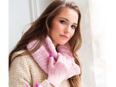 pink two in one scarf and hat